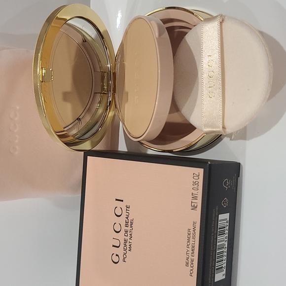 ⭐Gucci #03 MEDIUM Poudre De Beauté Mat Naturel Beauty Setting Powder ✅ BNIB - Picture 15 of 15